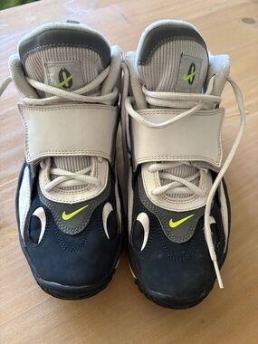 Nike Kids Black, Gray & Neon Green High-Top Sneakers